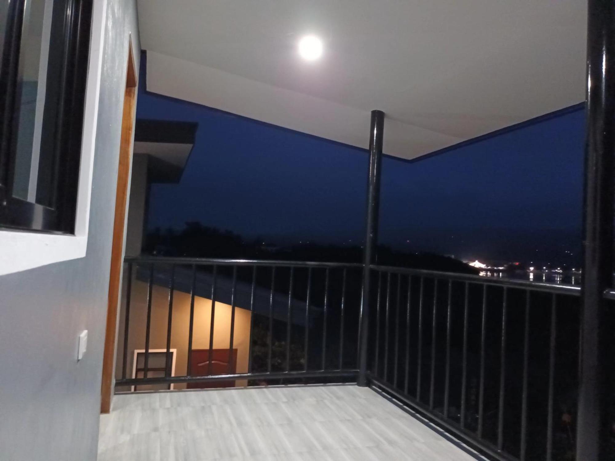 Grae'S Apartelle Moalboal Ruang foto